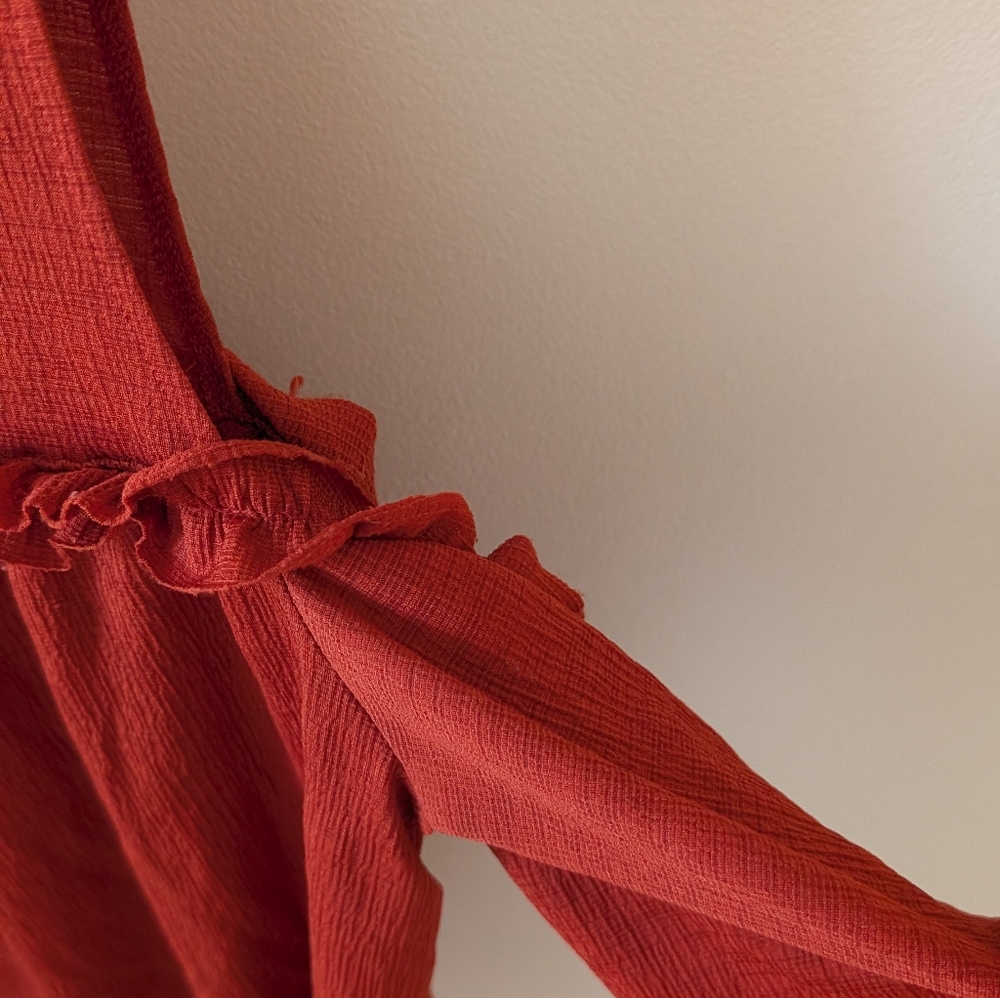 Lauren Conrad cold shoulder sheer blouse. Size medium. Burnt orange color - Picture 7 of 10